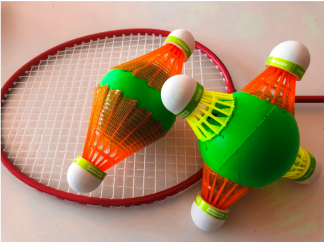 badminton y básquet